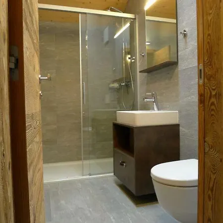 Sleeps 8 Wifi 아파트 *